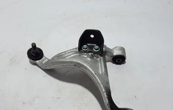 Renault Latitude (L70) Rear upper control arm/wishbone 551300003R