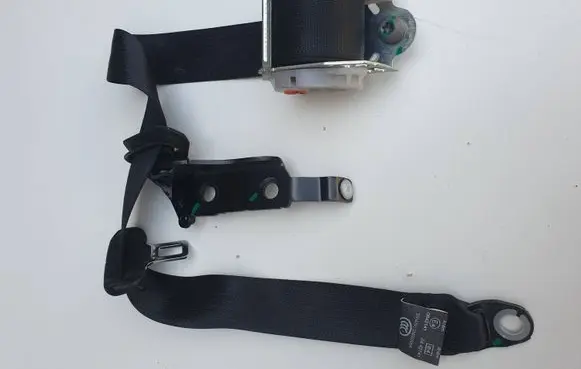 Tesla Model S Rear seatbelt 101878900A 4016000323 VS209302