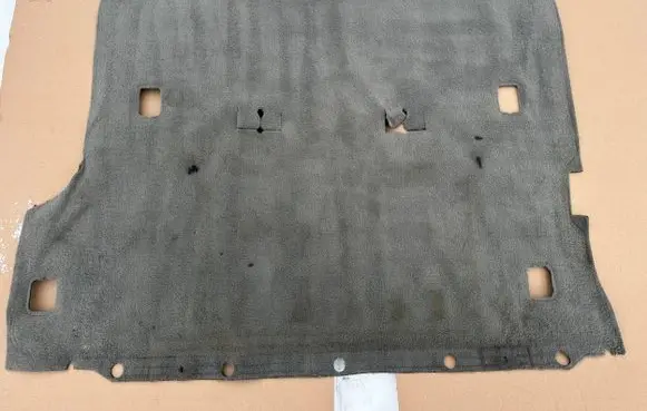 Trunk/boot floor carpet liner