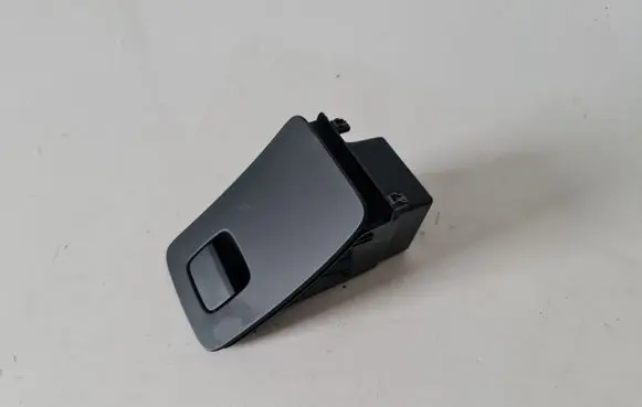 Volvo XC90 Dashboard storage box/compartment 31366376