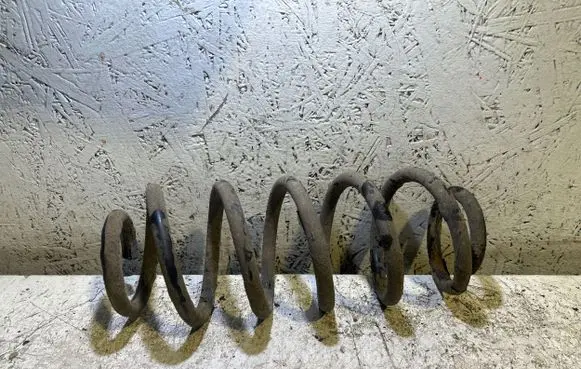 Toyota Verso Rear coil spring