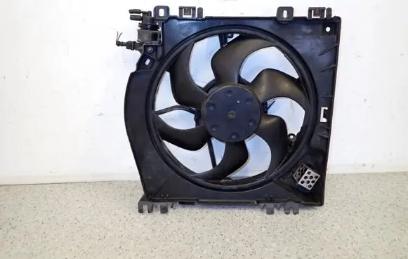 Nissan Note (E11) Air conditioning (A/C) fan (condenser) 