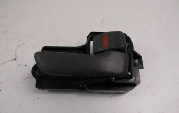 Toyota Avensis T220 Rear door interior handle 