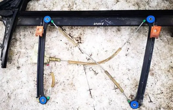 Audi A3 S3 8P Sliding door window regulator with motor 