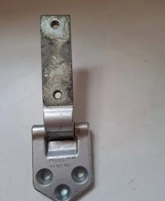 Volkswagen Caddy Rear door lower hinge 2K0827151C ES924709