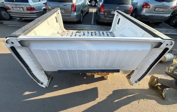 Dodge RAM Pickup box 