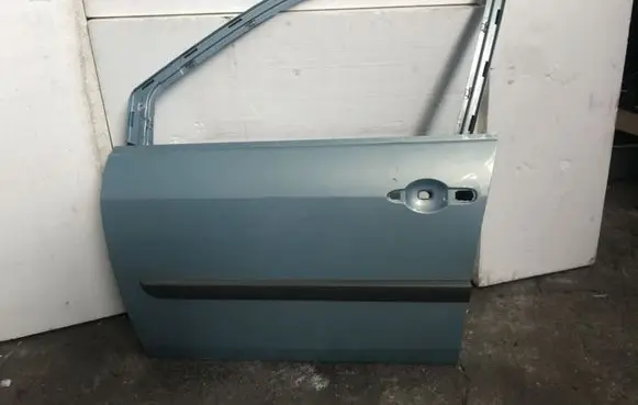 Renault Scenic II - Grand scenic II Front door