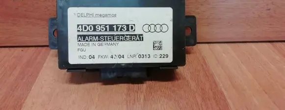 Audi A6 Allroad C5 Alarm control unit/module 4D0951173D