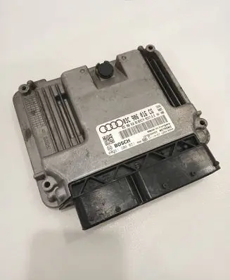 Audi A1 Engine control unit/module 03C906016CG 03C906016BG 0261S06551