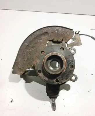 Peugeot 607 Front wheel hub Z8D