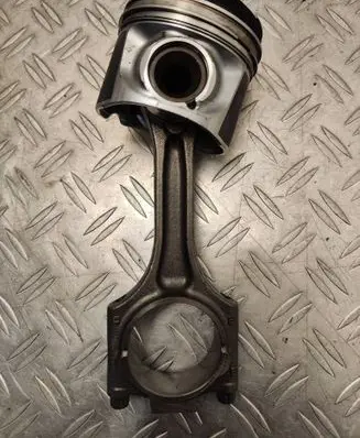 Volvo XC60 Piston with connecting rod 81l123