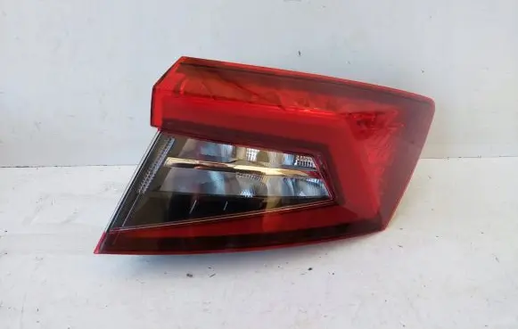 Skoda Karoq Rear/tail lights 57A945208