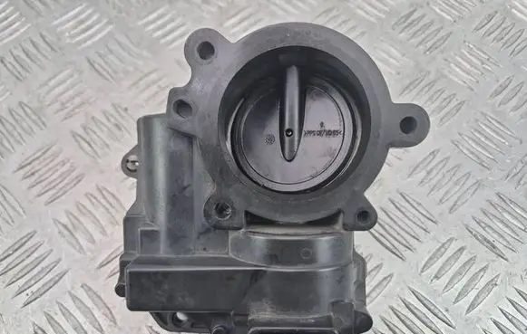 BMW 1 F20 F21 Throttle valve V862418980 A2C38050800