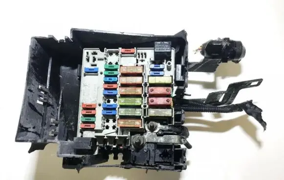 Peugeot 406 Fuse box set