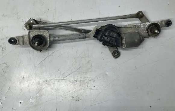 Opel Insignia A Front wiper linkage and motor 13227392