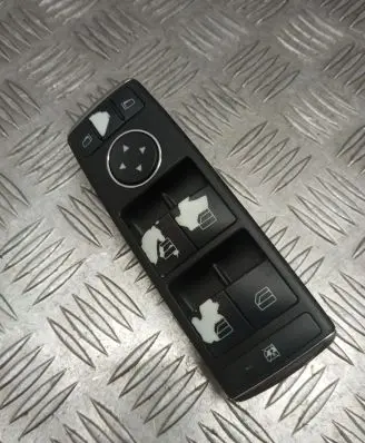 Mercedes-Benz C W204 Electric window control switch A2048700251
