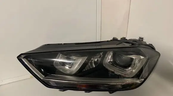 Volkswagen Golf Sportsvan Headlight/headlamp 517941033B 90056398 88711F231FEE50