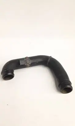 Volkswagen Transporter - Caravelle T4 Intercooler hose/pipe 700145958d
