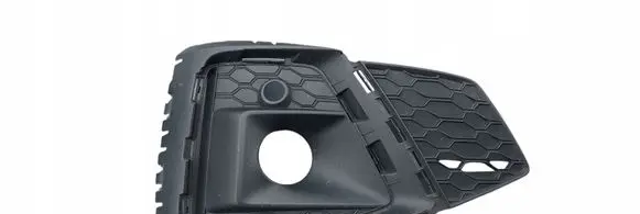 Audi A5 Front bumper lower grill 8W6807682
