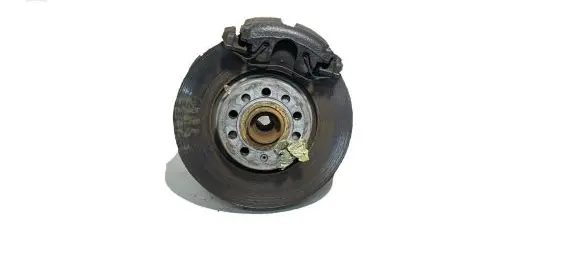 Front wheel hub