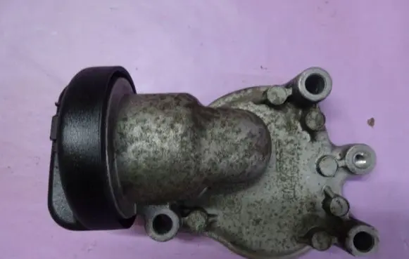 Opel Insignia A Oil fill pipe 55565946