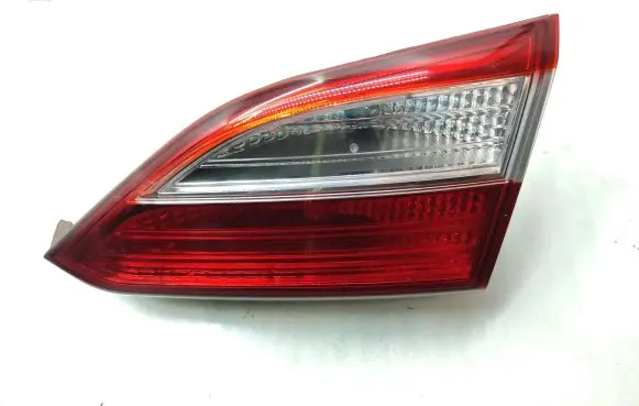 Hyundai i30 Tailgate rear/tail lights 92404A62