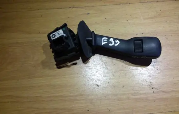 BMW 5 E39 Wiper control stalk 8360879