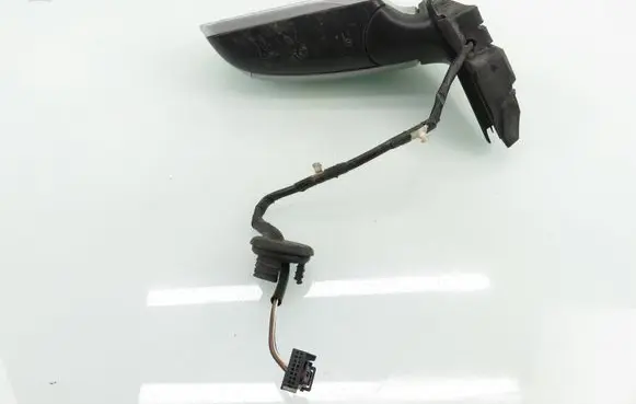 Audi A3 S3 8P Front door electric wing mirror 
