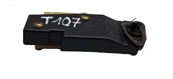Volvo S70 V70 V70 XC Fuel tank cap lock motor 9483311