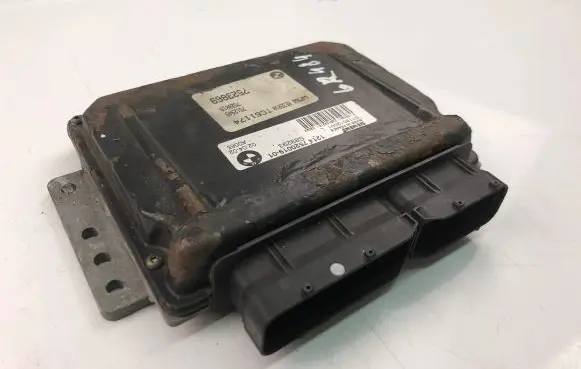 Mini One - Cooper R50 - 53 Engine control unit/module ECU 7520019 S118012001L