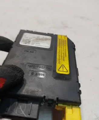 Volkswagen Touran I Steering angle sensor 1K0953549A 01020033310782