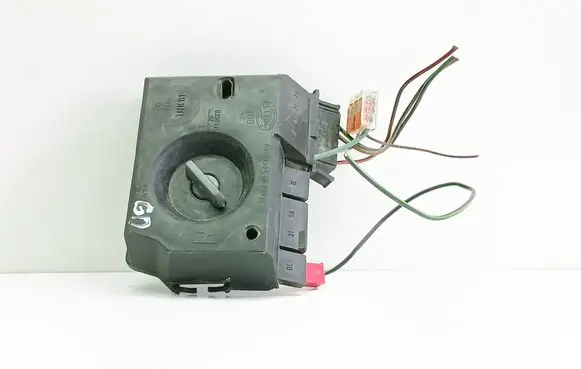 Audi A6 S6 C4 4A Tail light bulb cover holder