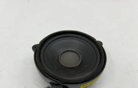 Land Rover Discovery 5 Panel speaker GX7318808EA