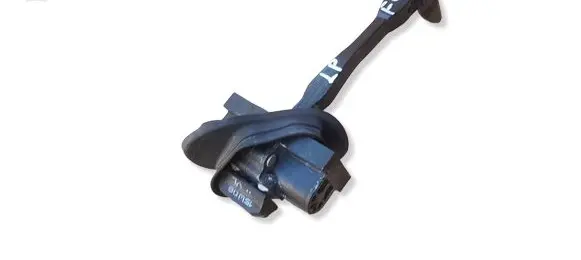 BMW 2 F45 Front door check strap stopper 