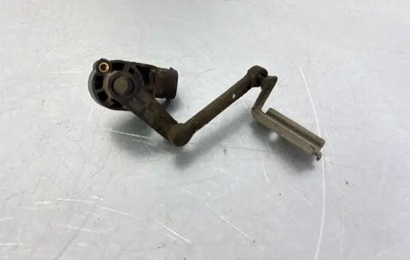 Jeep Grand Cherokee Rear air suspension level height sensor 6PM00816158