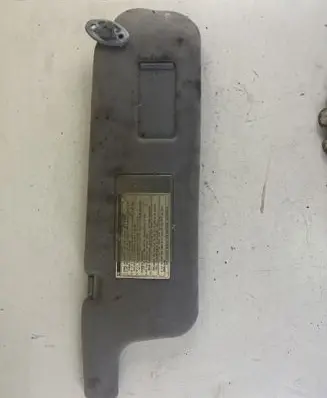Toyota Land Cruiser (HDJ90) Sun visor