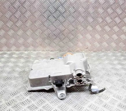 Tesla Model S Current control relay 105989100C 103115900A
