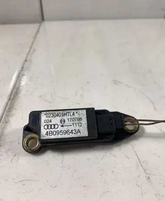 Audi A6 S6 C5 4B Airbag deployment crash/impact sensor 4B0959643A