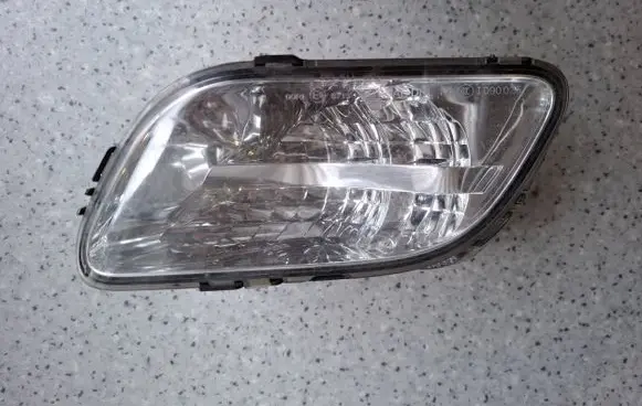 Volvo V70 Front fog light 31410321 7650100000