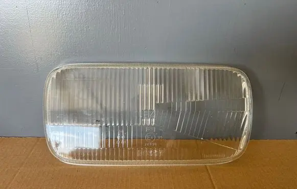 Opel Commodore A Headlight lense 1305620129