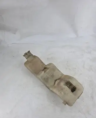 BMW 5 E34 Windshield washer fluid reservoir/tank 13847649