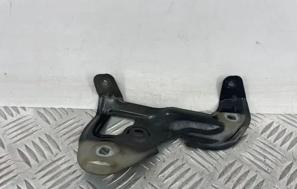 BMW 3 G20 G21 Fender mounting bracket 7419406