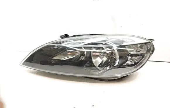 Volvo V40 Headlight/headlamp 31420003 107100087117