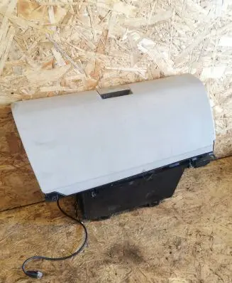Mercedes-Benz B W245 Glove box 1005483