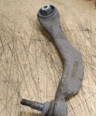 BMW 5 F10 F11 Front control arm DEEN6082T6 EN6082T6 6082T6