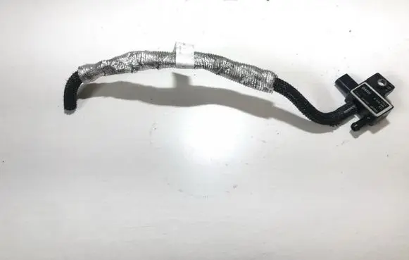 BMW 5 F10 F11 Exhaust gas pressure sensor 13628570686 8570686