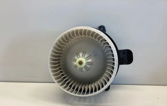 Land Rover Evoque II Heater fan/blower 5073