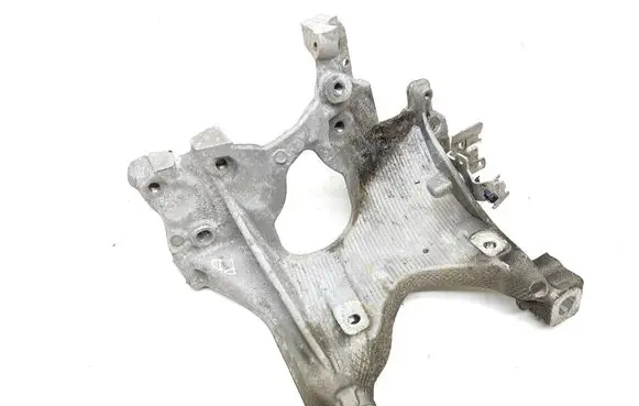 Audi A5 Engine mounting bracket 8W0399296E