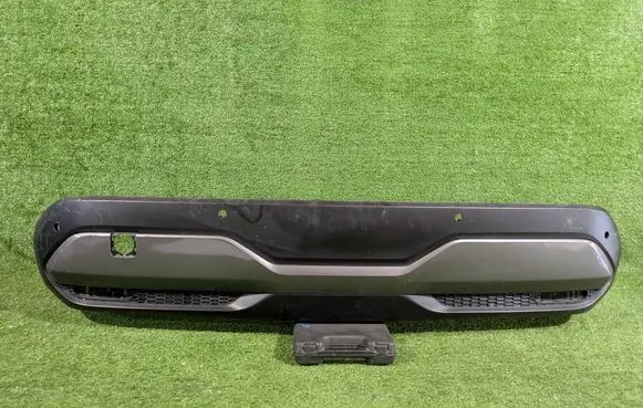 Nissan Qashqai J12 Rear bumper trim bar molding 