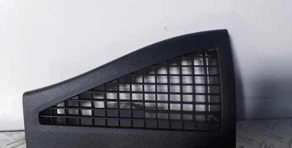 Lexus CT 200H Rear seat side bottom trim 6471276010